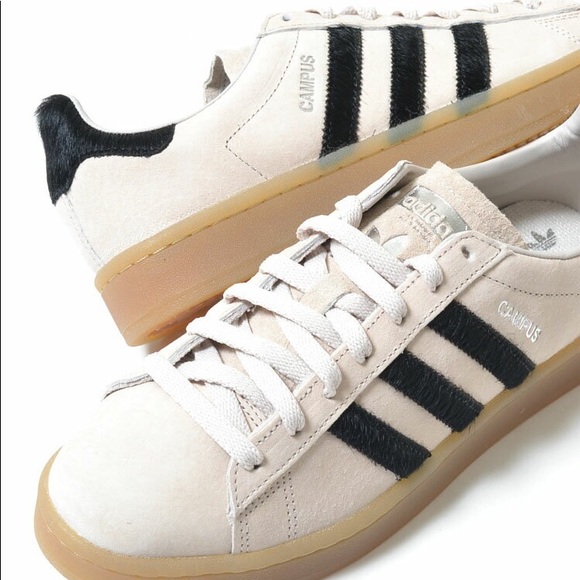 beige adidas campus